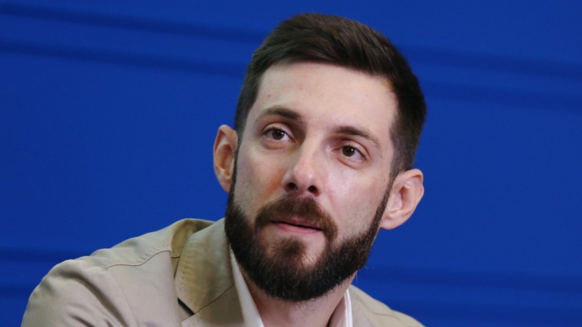 Надявам се да влязат по-малко партии, за...