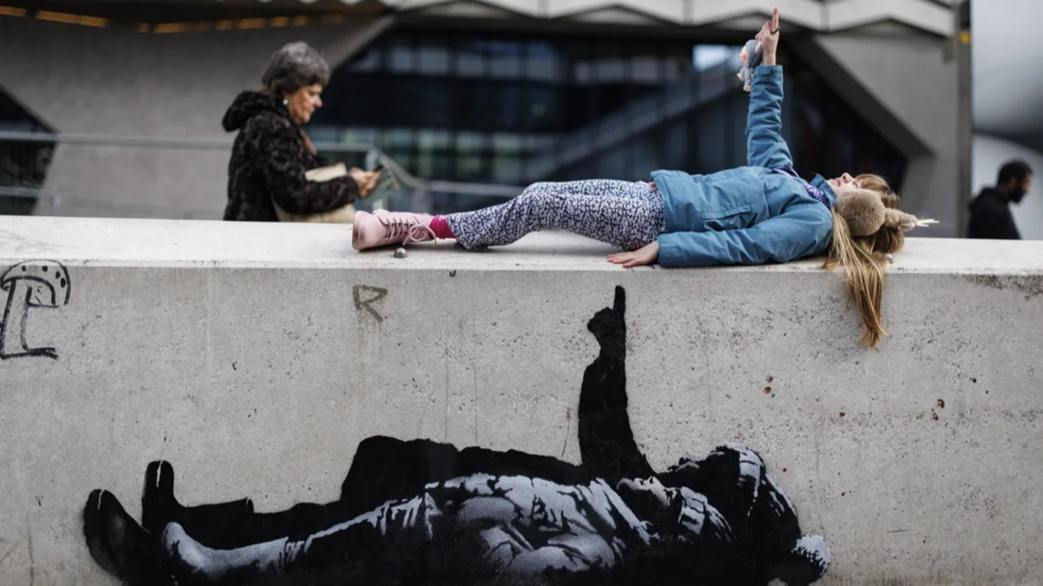 Разследване хвърля светлина върху самоли...