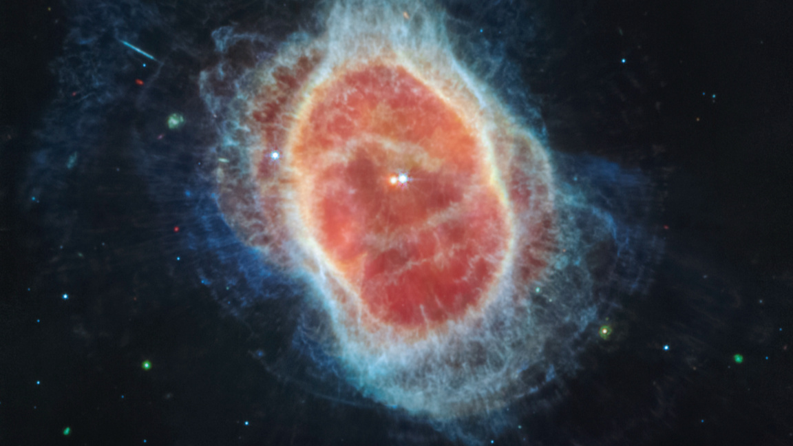 Удивително: Звезда бяло джудже с цветна ударна вълна