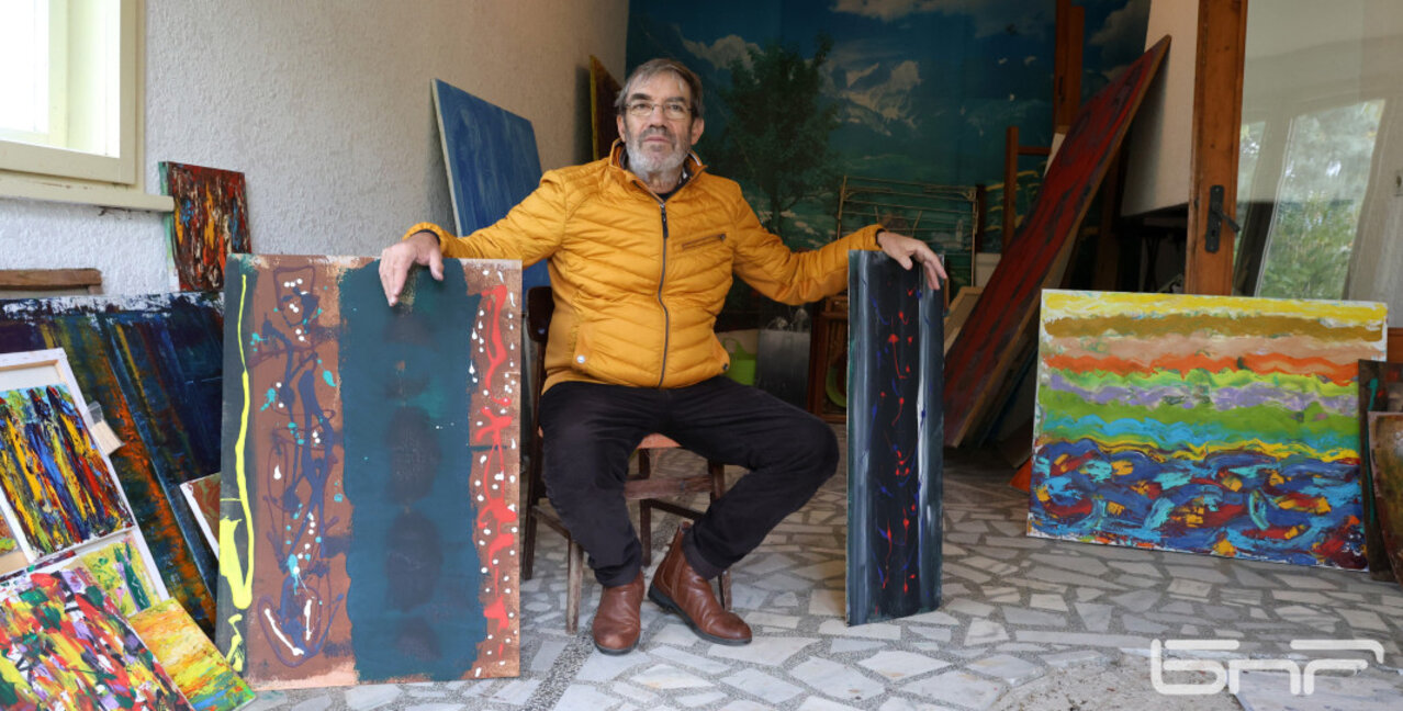 В лятното ателие на Йово Йовчев...